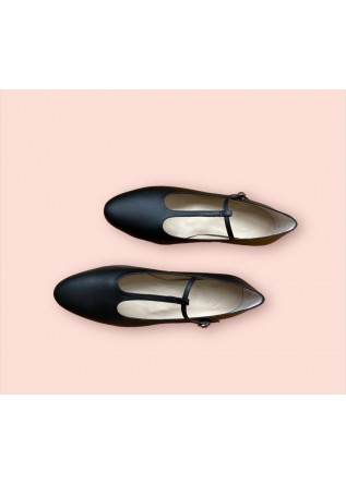CAMELIA BLACK